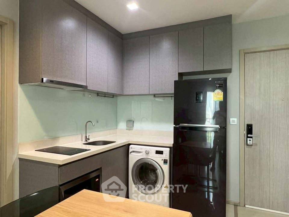 รูป คอนโด 2 ห้องนอน ให้เช่า Rhythm สุขุมวิท 36-38 ใกล้ BTS ทองหล่อ 300 ม. (ID 3122443) - รูปที่ 7/13