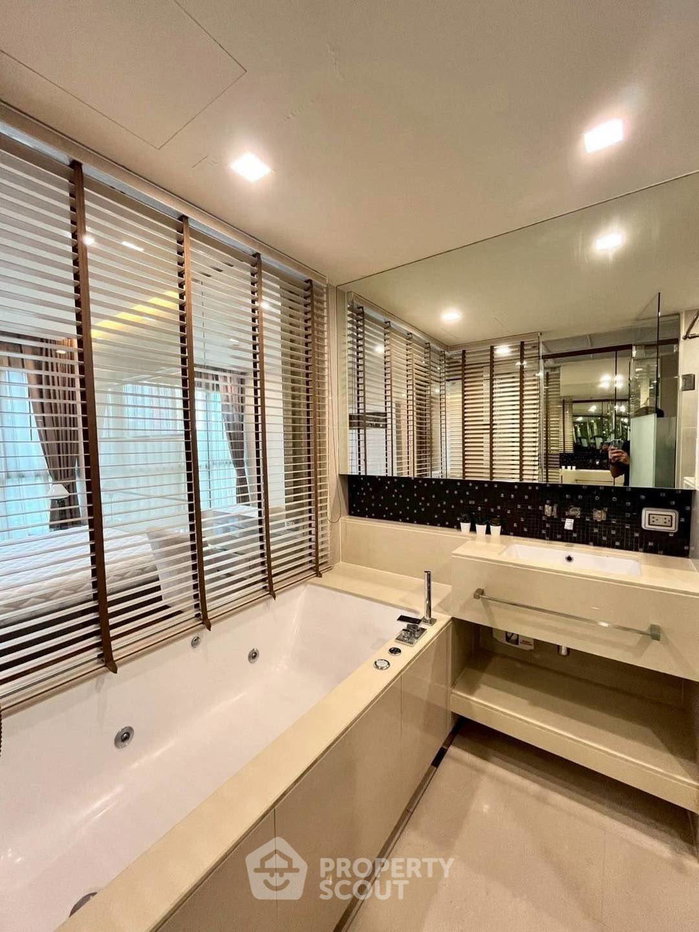 picture 1-BR Condo At The Address Sathorn, 200m To BTS Saint Louis (ID 3045988) - 10/12