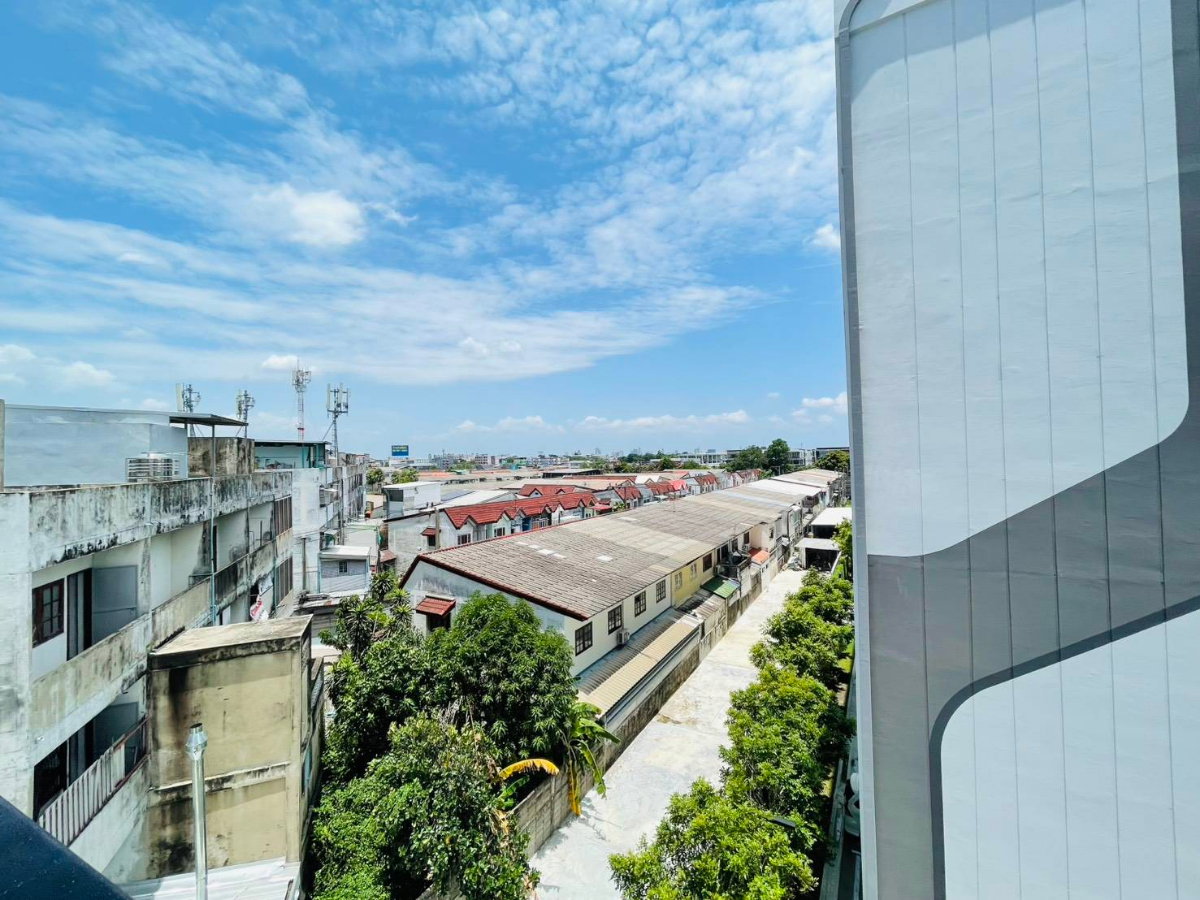picture For Rent : Chewathai Hallmark Ekkamai - Ramintra (Brand new room) - 23/34