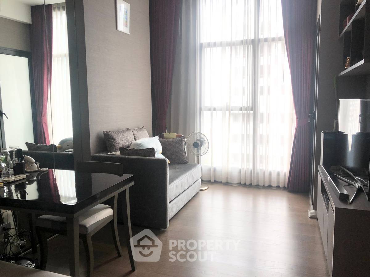 รูป คอนโด 1 ห้องนอน ชั้น 15 ขนาด 40 ตร.ม. The Diplomat Sathorn ใกล้ BTS สุรศักดิ์ 90 ม. (ID 3153421) - รูปที่ 4/28