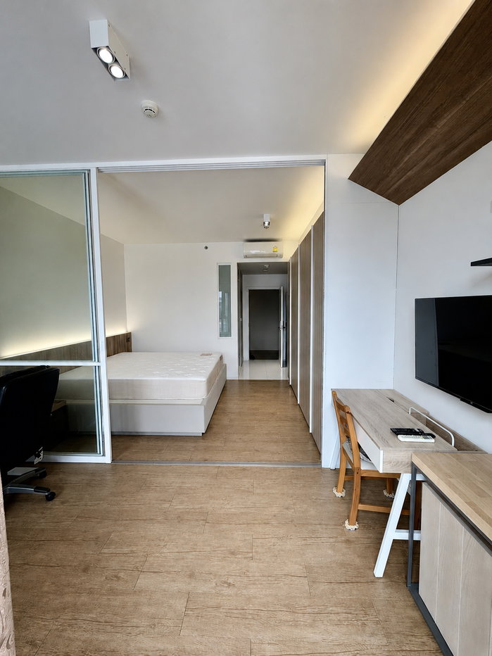picture Triple Y Residence Samyan Room for rent - 6/10