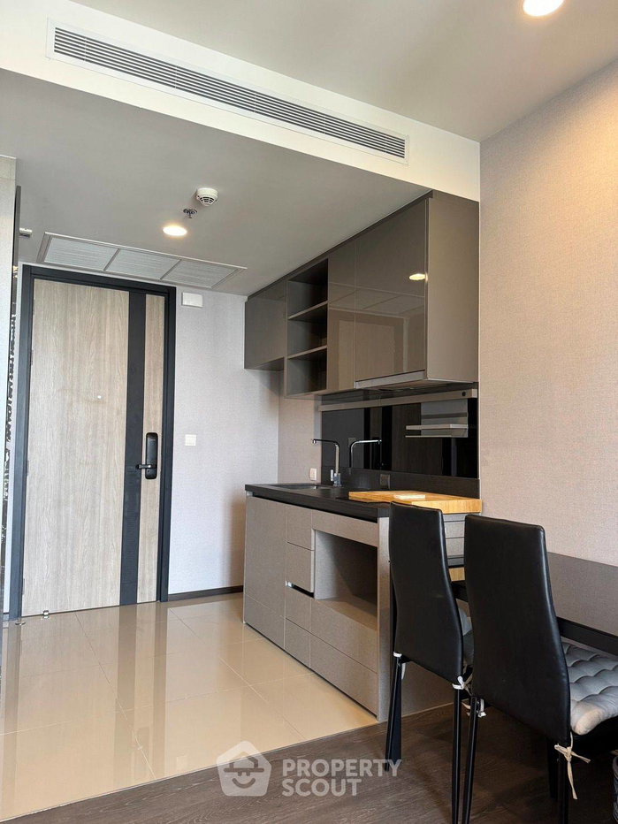 picture 1-BR Condo On 15th Floor, Oka Haus Sukhumvit 36 Near BTS Thong Lor (ID 1813132) - 2/9