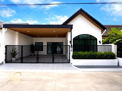 Twin houses for sale Muang Phuket Phuket : Srisuchart Grand View 3, Ratsada Newly Renovated Single-Storey Semi-Detached Home easy access to Samkong, Bypass Road
