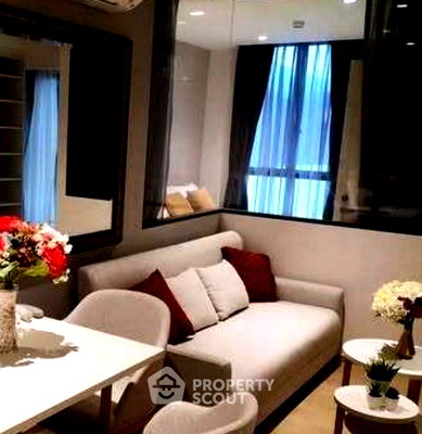 คอนโดให้เช่า : คอนโด 1 ห้องนอน ให้เช่า Runesu Thonglor 5 ใกล้ BTS ทองหล่อ (ID 3148988)