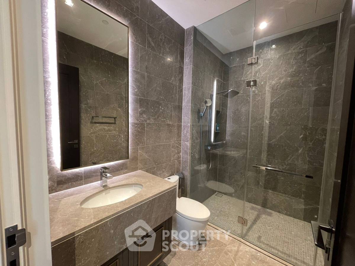 picture 25th-Floor 3-BR 152 Sqm Condo At The Diplomat 39, 100m to BTS Phrom Phong (ID 825455) - 18/27
