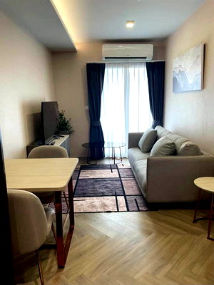 คอนโดให้เช่า : Condo for rent at CHAPTER Thonglor 25  1 Bedrooms 1 Bathrooms  Size 35 sqm. on 7th Floor, Building B  • พร้อมอยู่ วิวสระว่ายน้ำ ห้องหัวมุม