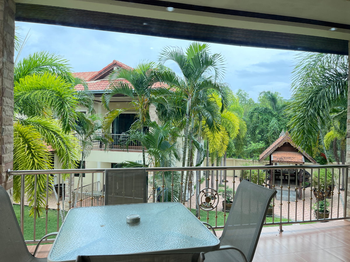 picture oneonetwo ressidane 2 bedrooms, 2 bathrooms, fully equipped kitchen. - 4/12