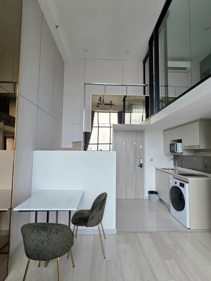picture ✨𝐊𝐧𝐢𝐠𝐡𝐭𝐬𝐛𝐫𝐢𝐝𝐠𝐞 𝐏𝐫𝐢𝐦𝐞 𝐒𝐚𝐭𝐡𝐨𝐫𝐧 - Fully furniture , special price , ready to move in //LineID:@thirdproperty - 2/7
