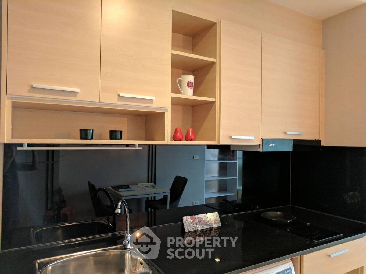 picture 1-BR Condo 39 Sqm At Noble Remix, 100m to BTS Thong Lor (ID 575329) - 3/10