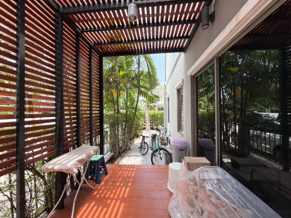 รูป ขายด่วน✨🏡เดอะแพลนท์ เอสทีค พัฒนาการ 38 | หลังมุม พิเศษ ราคาดีที่สุด 9.3 ล้าน - รูปที่ 12/13