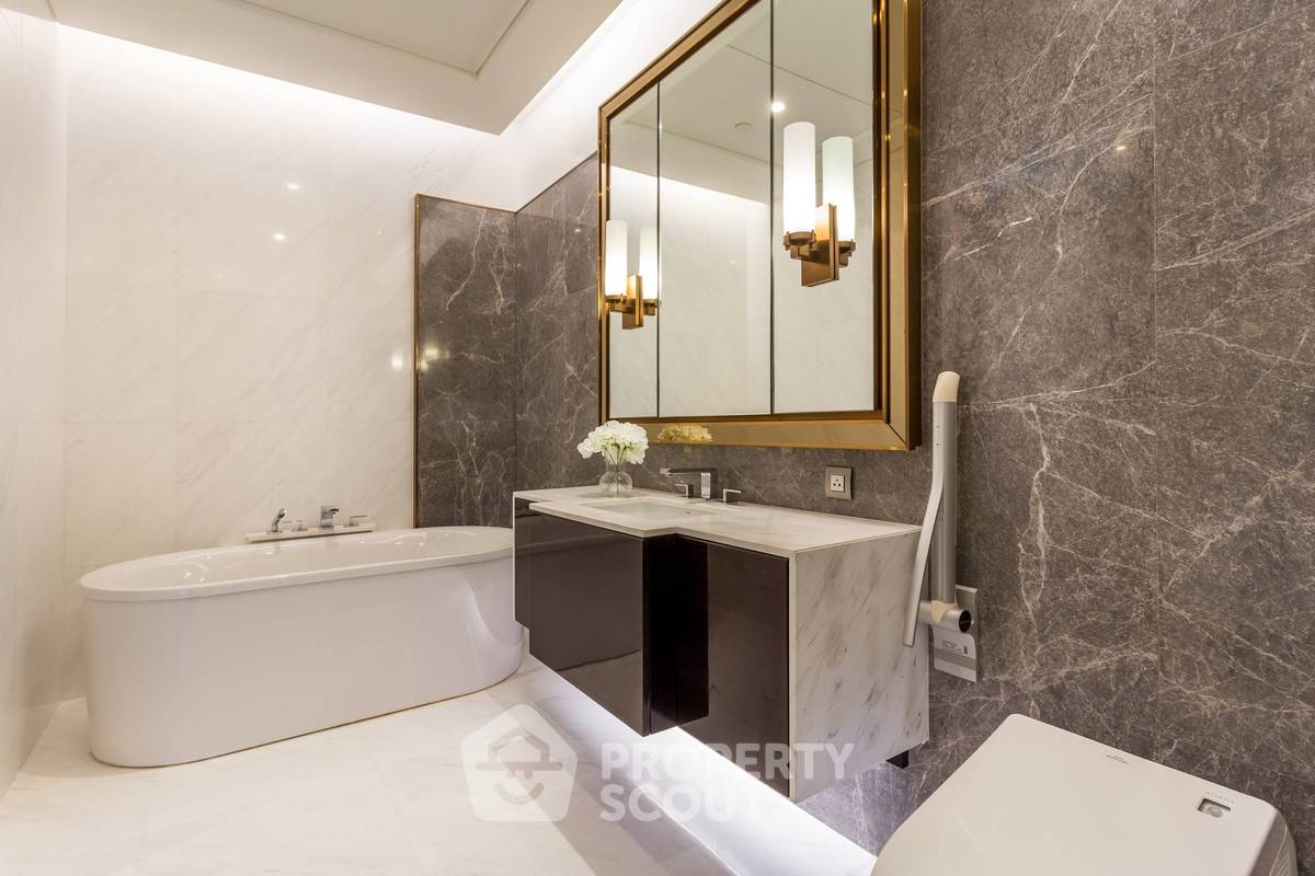 picture 1-BR Condo For Rent, 87 Sqm, Sindhorn Tonson Near BTS Ratchadamri (ID 2757609) - 20/22
