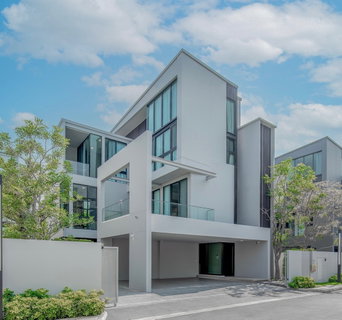 รูปภาพ 3-story detached house for rent in Vive Village, Bangkok Kreetha. Beautiful and ready to move in. Near Stamford University. Add Line: @841qqlnr