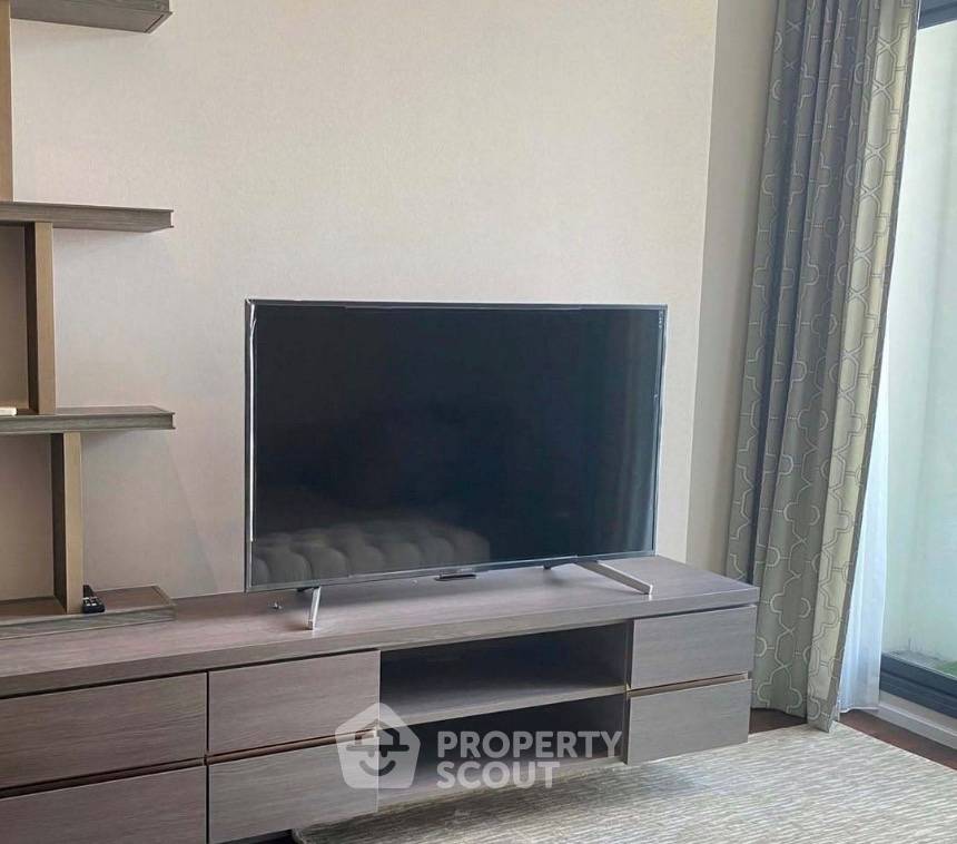 picture 2-BR 80 Sqm Condo For Sale, The Diplomat 39, BTS Phrom Phong 100m (ID 3149234) - 2/5
