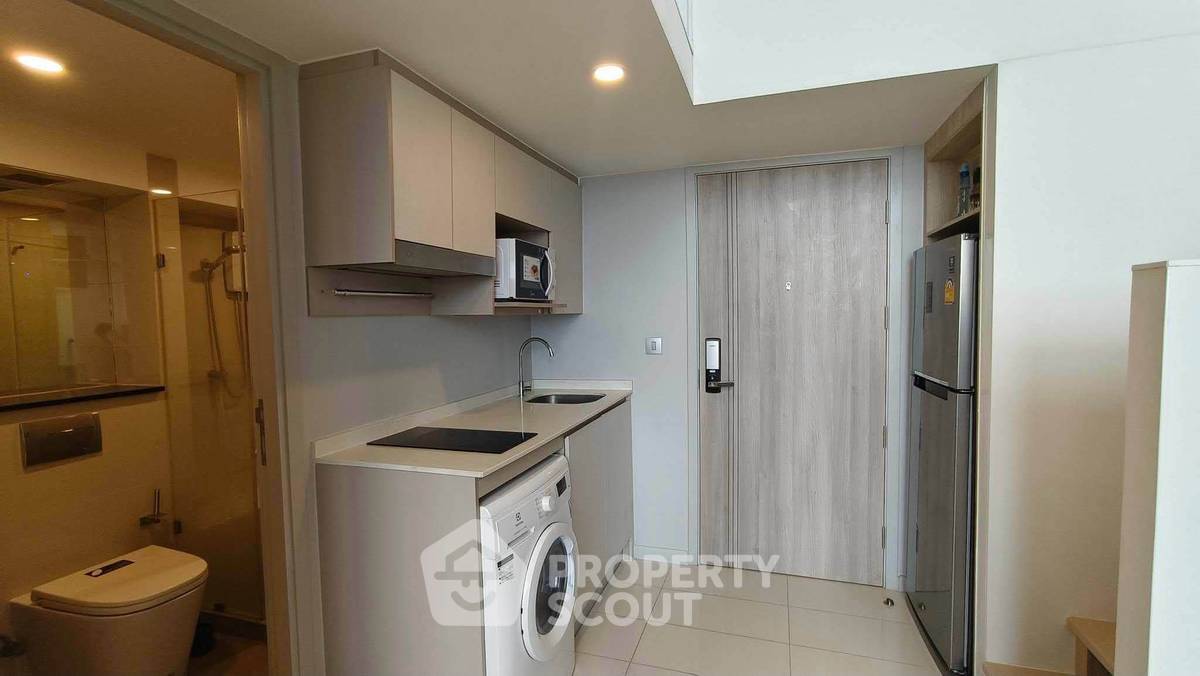 picture High-Floor 1-BR Condo At Knightsbridge Prime Sathorn, BTS Saint Louis (ID 3153733) - 5/7