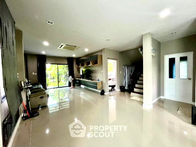 Houses for sale Tesco Lotus Lam Luk Ka Khlong 6 : 3-BR House For Sale Foresta Nimitmai 40, Sam Wa Tawan Ok (ID 1795093)