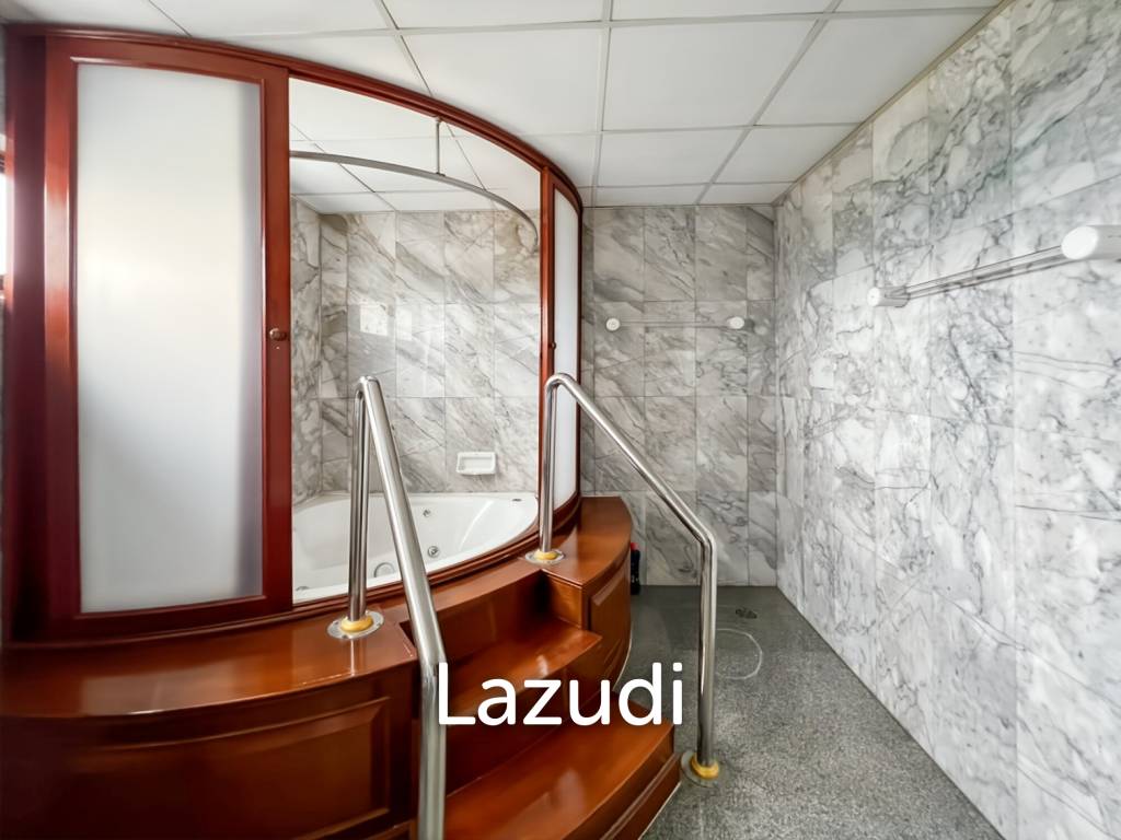 picture 455 sqm Penthouses with Sea View on 34–35th floor in Cha-Am Grand Condotel - 46/53