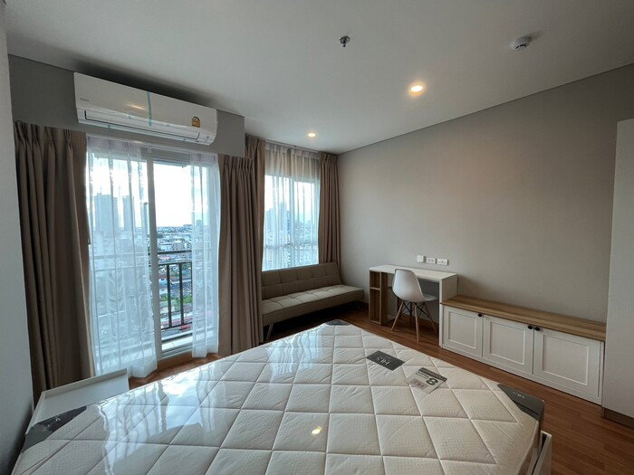 รูป 💥💥FOR RENT💥💥 Lumpini Place Taopoon Interchange Stu.23 ตรม.ชั้น 15 พร้อมอยู่!! สอบถาม LINE ID: @atfirm📲 - รูปที่ 5/12