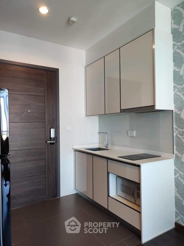 picture 1-BR Condo At C Ekkamai, 16th Floor, ARL Ramkhamhaeng (ID 648621) - 11/12