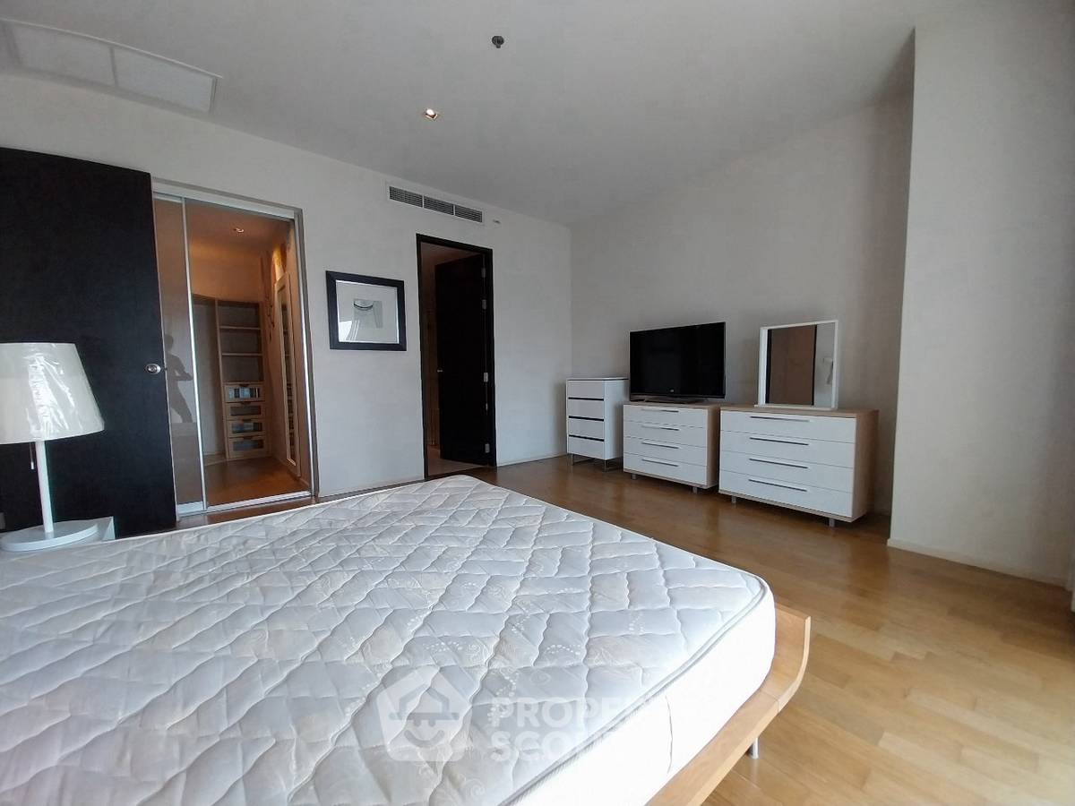 picture 2-BR 156 Sqm At The Madison, High-Floor 24, 200m to BTS Phrom Phong (ID 3042458) - 16/20