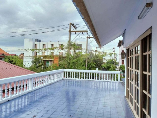รูป ขายบ้านเดี่ยว 2 ชั้น 6 ห้องนอน 3 ห้องน้ำ 70 ตร.วา ทำเลในเมืองเชียงใหม่ 3 นาทีถึงม.เชียงใหม่ - รูปที่ 8/8