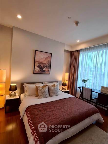 picture High-Floor 2-BR Condo at Q Langsuan, 300m to BTS Ratchadamri (ID 3153576) - 4/8
