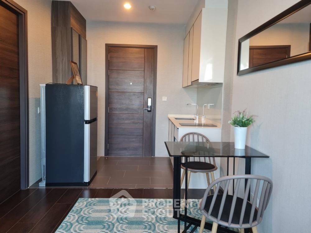 picture 1-BR Condo For Rent At C Ekkamai, Near ARL Ramkhamhaeng (ID 1231903) - 3/8