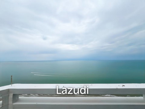 455 sqm Penthouses with Sea View on 34–35th floor in Cha-Am Grand Condotel