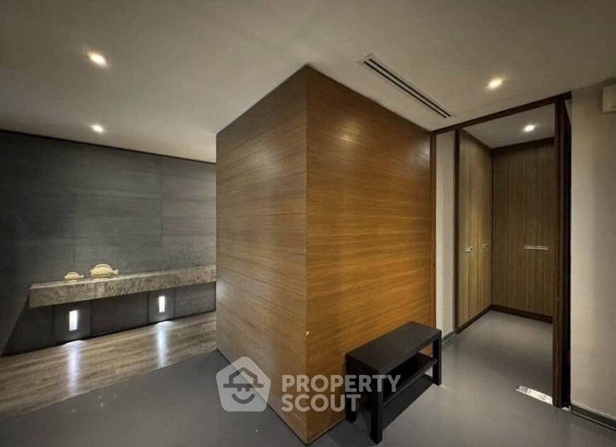 รูป ราคาเหมาะสม 3 ห้องนอน 265 ตร.ม. คอนโด The Crest Ruamrudee ใกล้ BTS เพลินจิต 90 ม. (ID 3150396) - รูปที่ 9/14