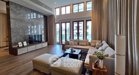 Well-Priced 3-BR 265 Sqm Condo At The Crest Ruamrudee, 90m to BTS Phloen Chit (ID 3150396)