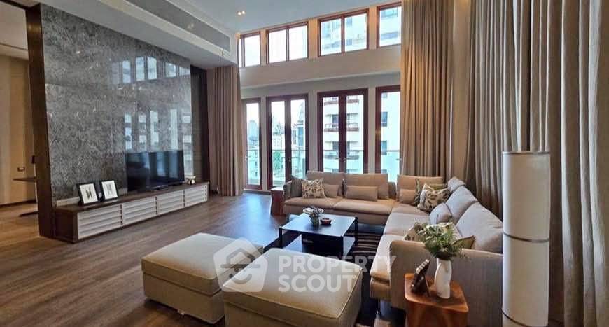 รูป ราคาเหมาะสม 3 ห้องนอน 265 ตร.ม. คอนโด The Crest Ruamrudee ใกล้ BTS เพลินจิต 90 ม. (ID 3150396) - รูปที่ 1/14