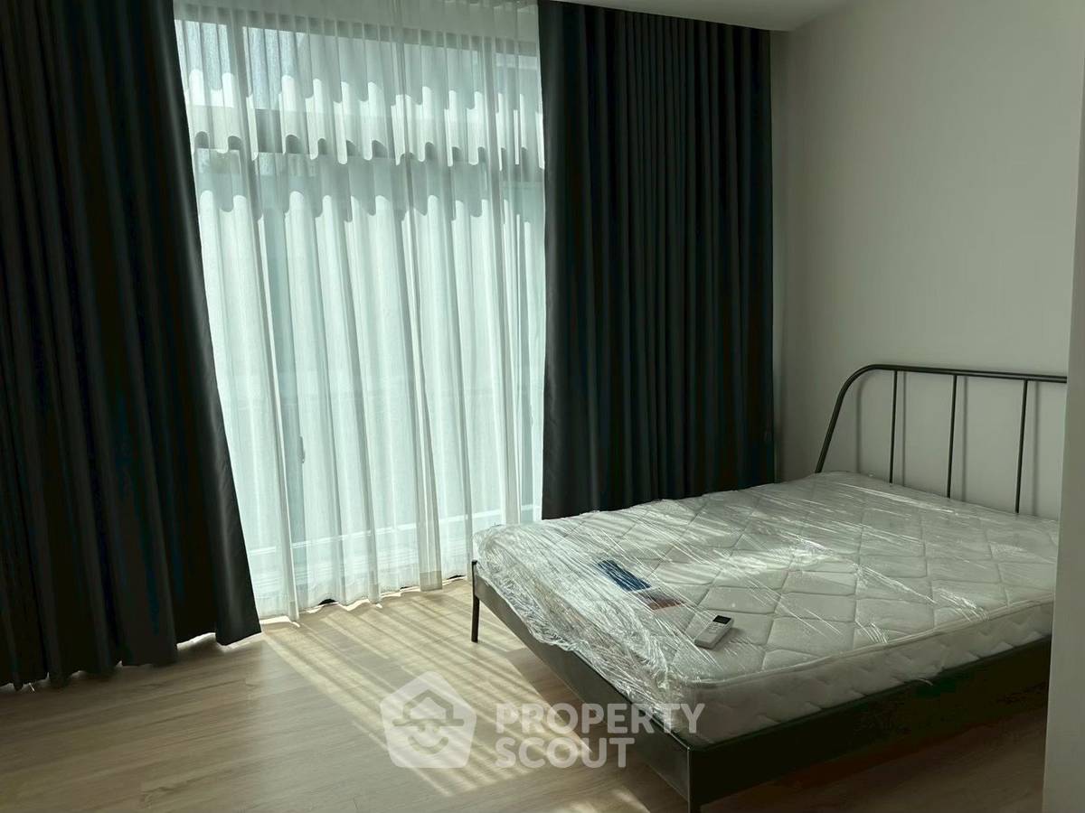 picture Pet-Friendly 3-BR Townhouse For Sale | Nirvana DEFINE Krungthep Kreetha (ID 3152181) - 5/16