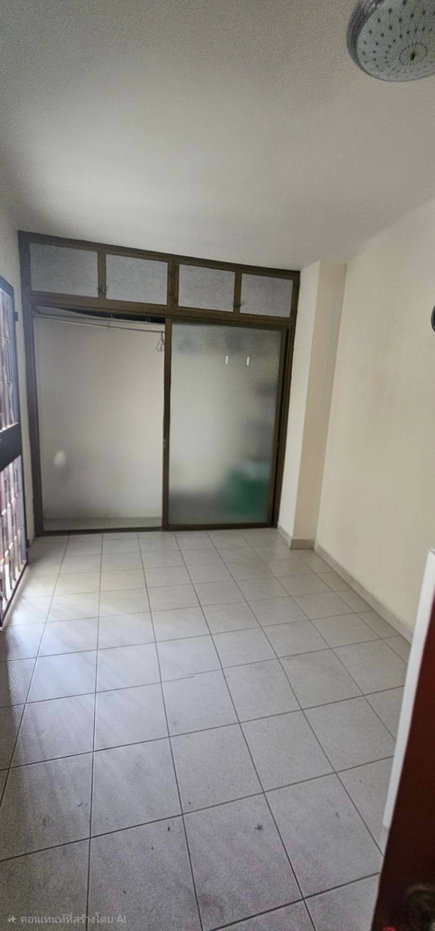 รูป S2995 ขายทาวน์โฮม 3 ชั้น บ้านนวลจันทร์ วิลล่า ใกล้รถไฟฟ้าเดินทางสะดวก - รูปที่ 3/5