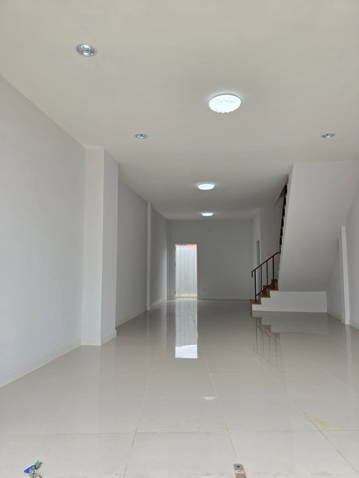 picture For Rent Commercial building 15,000 Bath - 4/14