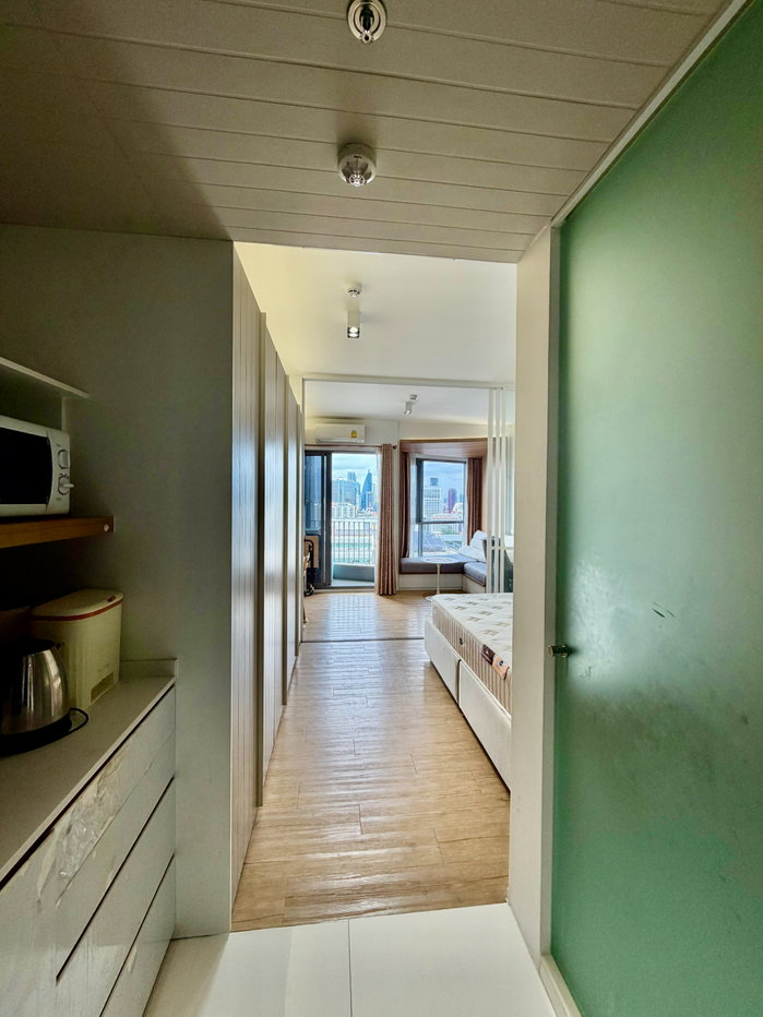 picture Triple Y Residence Samyan Room for rent - 2/10