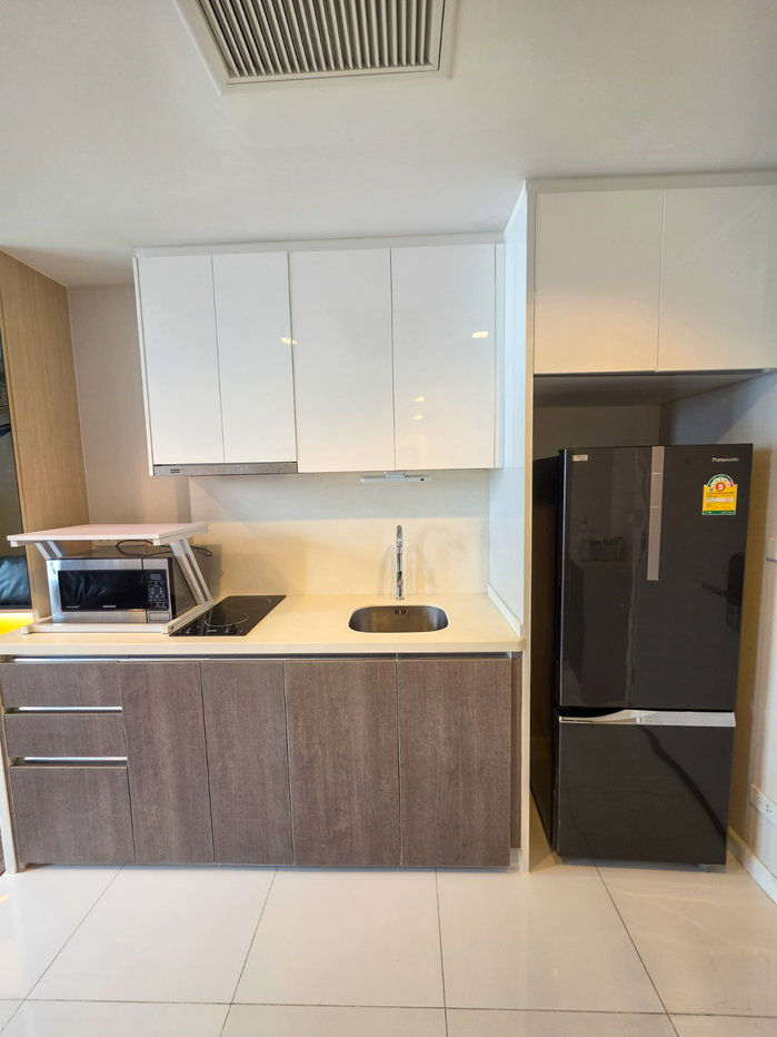 picture condo 𝗡𝗮𝗿𝗮𝟵 𝗖𝗼𝗻𝗱𝗼𝗺𝗶𝗻𝗶𝘂𝗺 fully furnished and best price ready to move in - 5/12