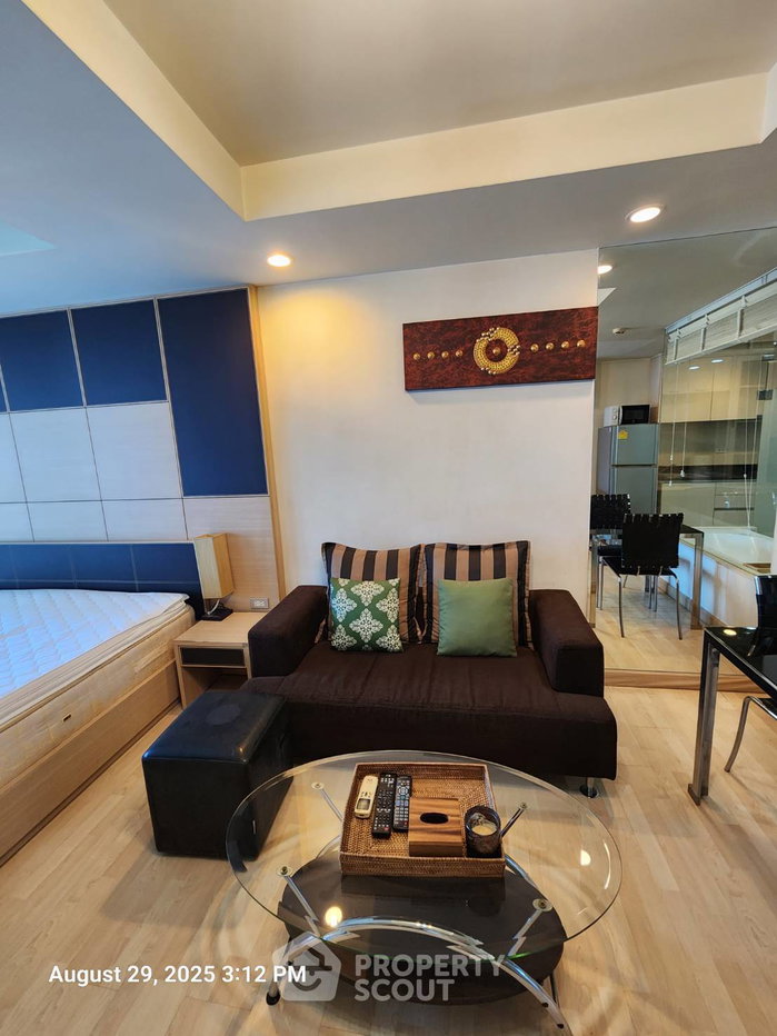 รูป คอนโด 1 ห้องนอน 45 ตร.ม. ชั้น 18 ที่ The Rajdamri ใกล้ BTS ราชดำริ 100 ม. (ID 2297964) - รูปที่ 2/13