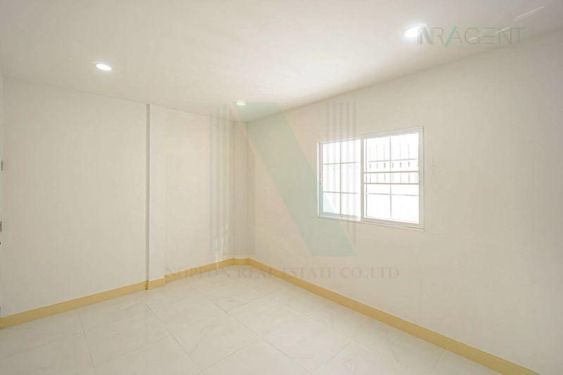 รูป ขายทาวน์เฮาส์ โครงการ หมู่บ้านธารทอง 2 2 ชั้น 3 ห้องนอน 2 ห้องน้ำ - รูปที่ 6/8