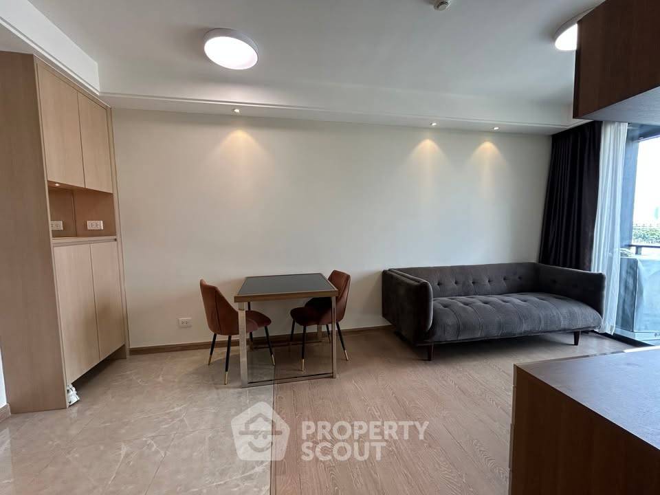 รูป คอนโด 1 ห้องนอน 35 ตร.ม. ราคาดี ที่ Regal Sathon-Naradhiwas (ID 3101000) - รูปที่ 6/13