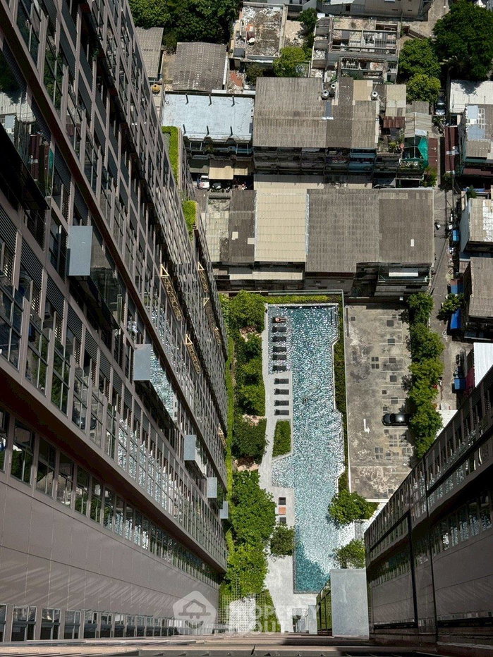 picture High-Floor 1-BR 35 Sqm At Oka Haus Sukhumvit 36, BTS Thong Lor (ID 3097193) - 2/12