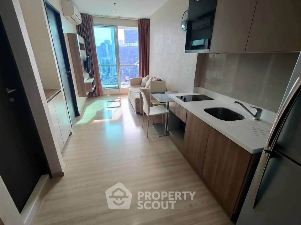รูป ชั้น 25 1 ห้องนอน 35 ตร.ม. คอนโด Rhythm Sathorn ใกล้ BTS สะพานตากสิน 300 ม. (ID 2943513) - รูปที่ 2/7