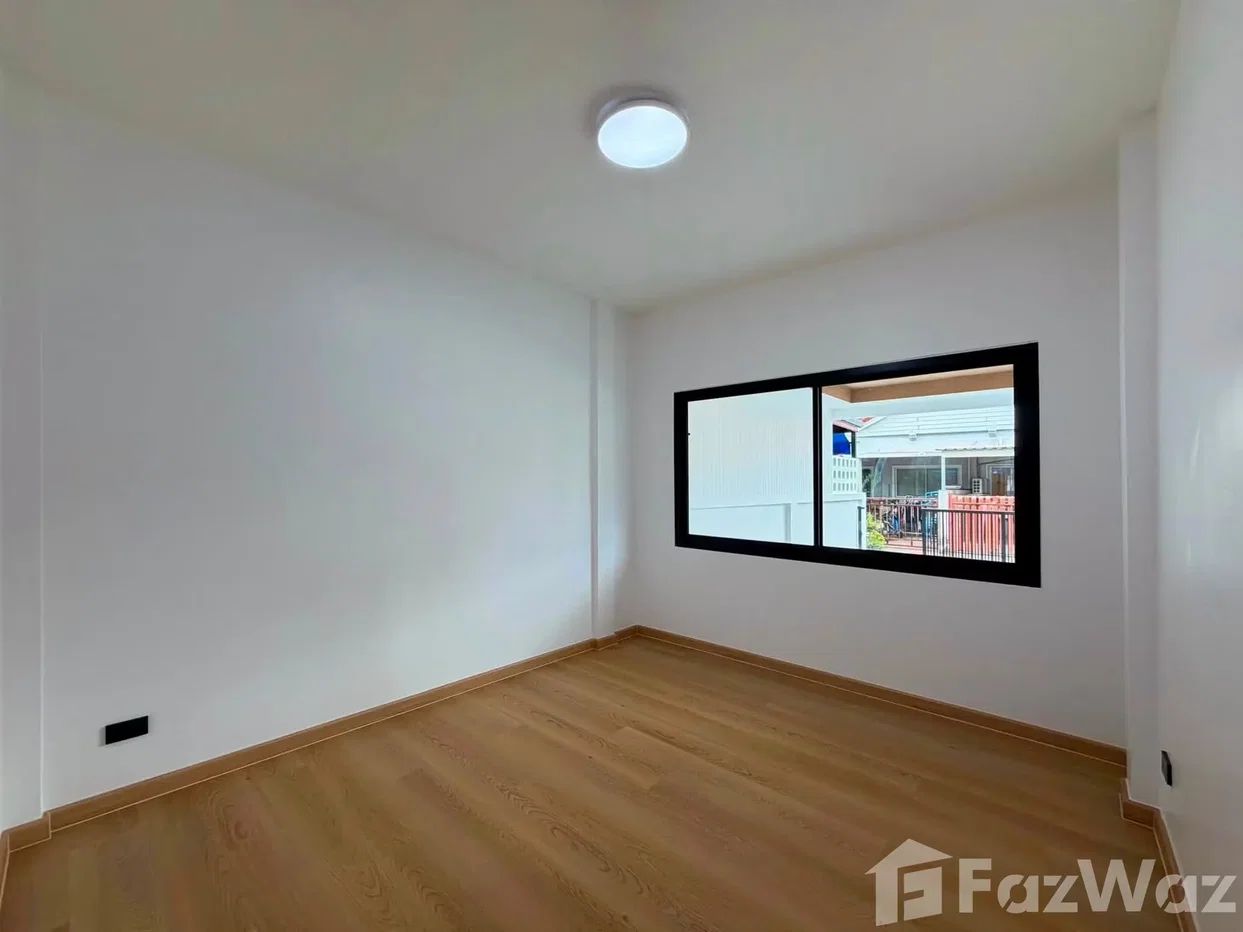 picture ✨ Newly Renovated Townhouse 6644475 - 13/15
