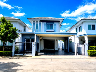 บ้านเดี่ยวให้เช่า : ให้เช่าบ้านเดี่ยว 4 ห้องนอน ม.ไลฟ์อินเดอะการ์เด้นท์ บางแสน ชลบุรี