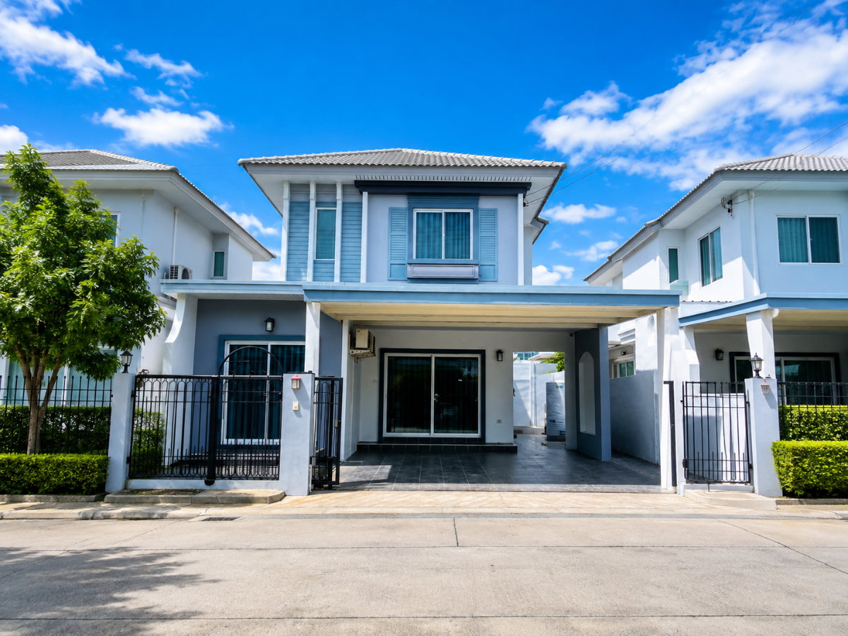 รูป ให้เช่าบ้านเดี่ยว 4 ห้องนอน ม.ไลฟ์อินเดอะการ์เด้นท์ บางแสน ชลบุรี - รูปที่ 1/13