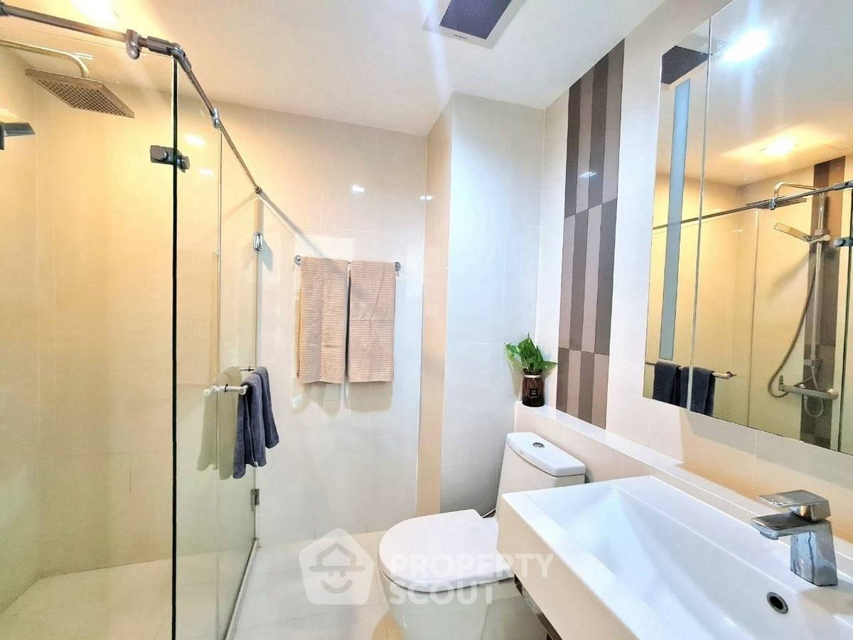 picture 1-BR Condo For Rent, Q House Sukhumvit 79, 200m to BTS On Nut (ID 2984768) - 11/13