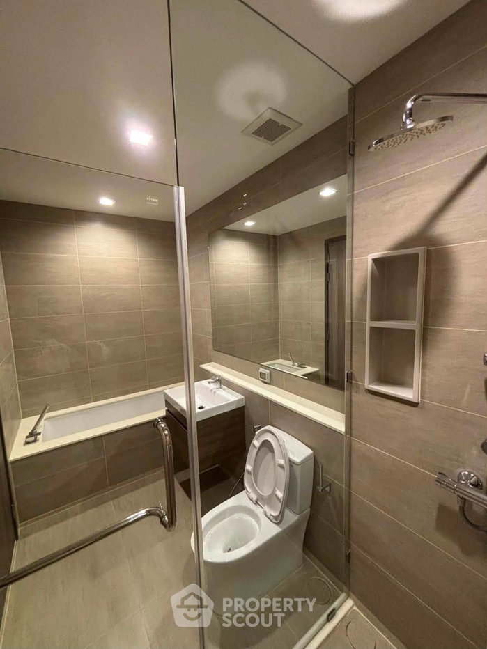 picture 3-BR Condo For Rent At Rhythm Charoenkrung Pavilion, BTS Saphan Taksin (ID 3054942) - 11/11