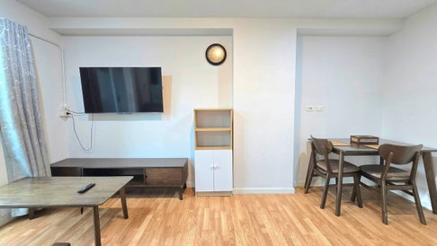ให้เช่า Parkland ชั้น4 ห้องมุม 6,500 