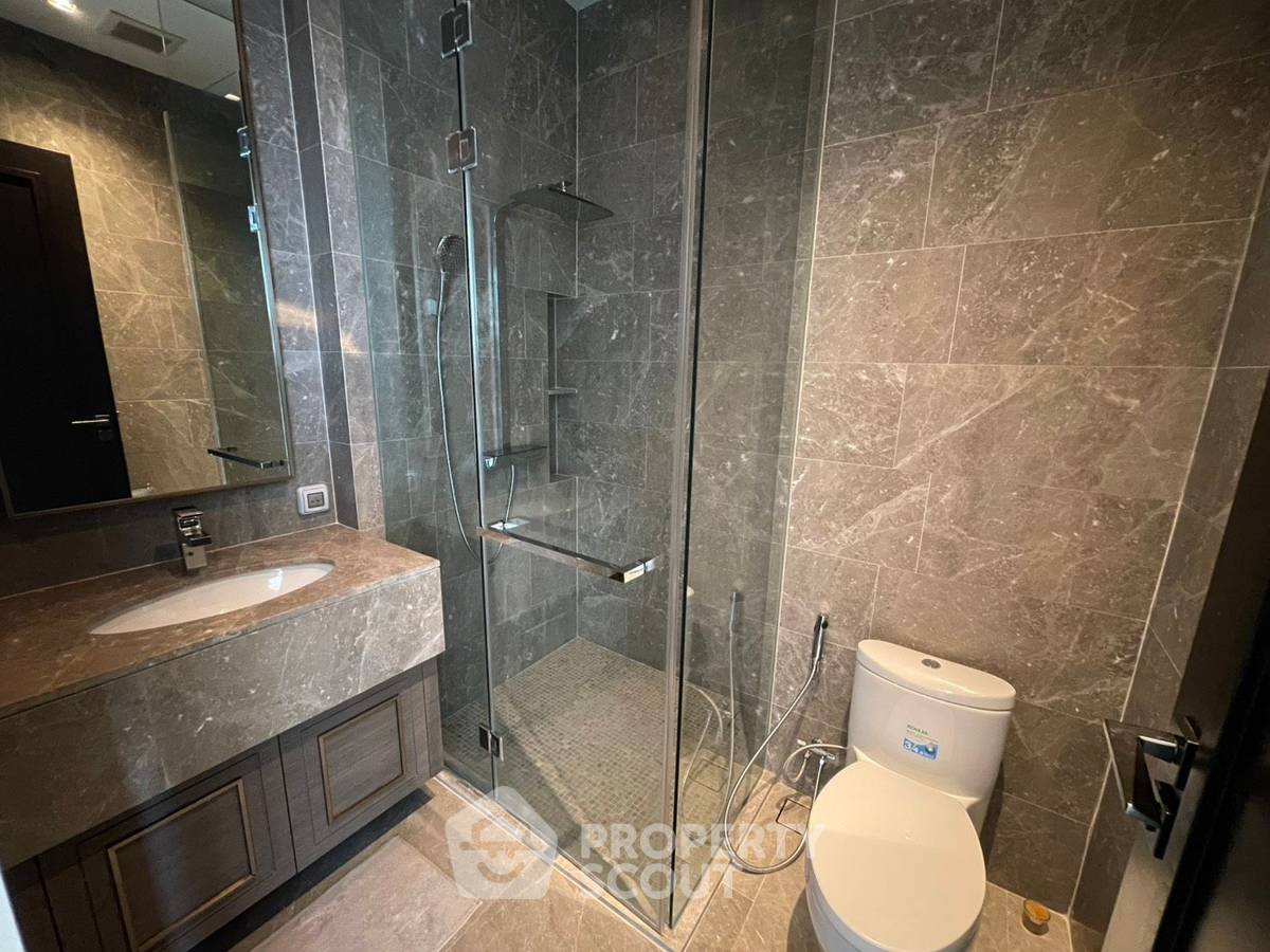 picture 25th-Floor 3-BR 152 Sqm Condo At The Diplomat 39, 100m to BTS Phrom Phong (ID 825455) - 22/27