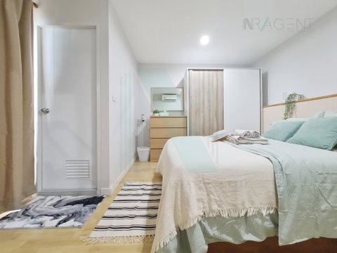 🎉 For Sell Condo REGENT HOME 2 Building 1, Floor 5,2 bed room, Room size 63.00 sqm
