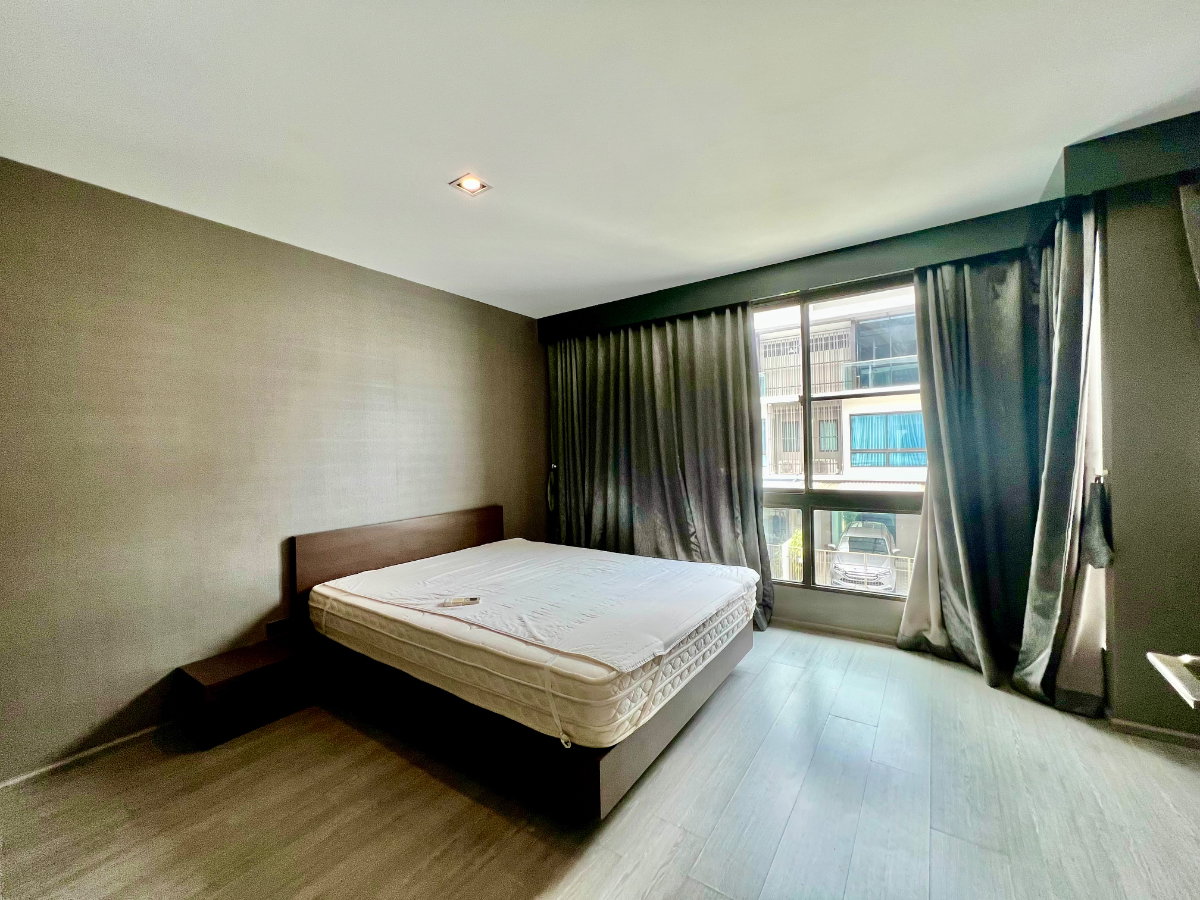 รูป ให้เช่า Townhome 3 ชั้น The Landmark Ekkamai - Ramintra ทาวน์โฮมสไตล์โมเดิร์น ทำเลดีใจกลางลาดพร้าว - สุคนธสวัสดิ์ ใกล้ทางด่วนและสิ่งอำนวยความสะดวกครบ - รูปที่ 17/22