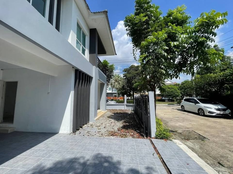 รูป 💥ขายด่วน บ้านเดี่ยว/บ้านแฝด LANCEO CRIB Ratchapruek - Rattanathibet (ซอยท่าอิฐ) ทำเลดี ราคาพิเศษ ✅เชื่อมต่อถนนราชพฤกษ์ และถนนรัตนาธิเบศร์ - รูปที่ 5/5